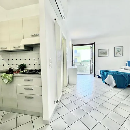 Apartamento Mono Rosina, Aria Condizionata E Balcone A 50 Metri Dal Mare! By Alfareal
