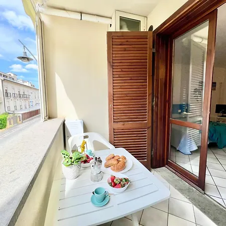 Apartment Mono Rosina, Aria Condizionata E Balcone A 50 Metri Dal Mare! By Alfareal Castiglione della Pescaia