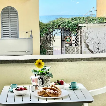 Mono Rosina, Aria Condizionata E Balcone A 50 Metri Dal Mare! By Alfareal *